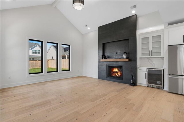 1069 Squirrel Nest Lane, Lexington, KY 40509