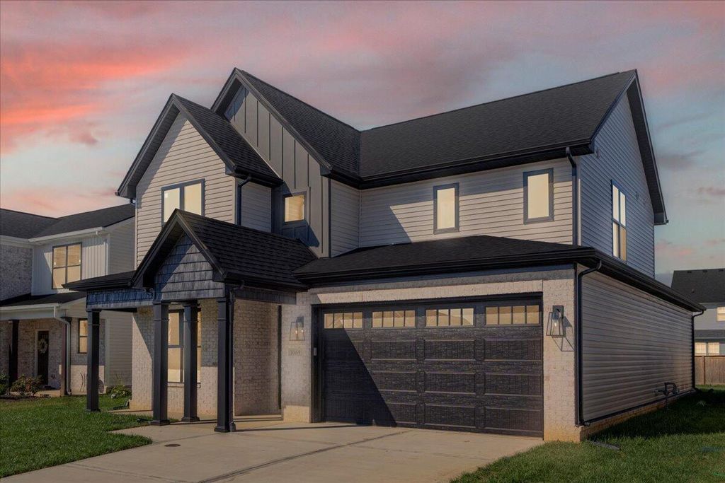 1069 Squirrel Nest Lane, Lexington, KY 40509