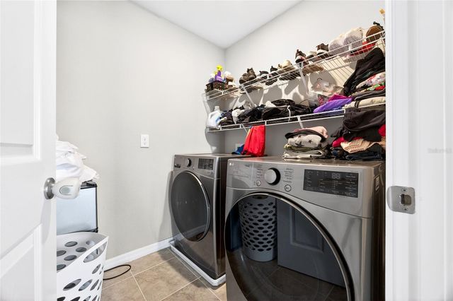 953 CAMBRIDGE DRIVE, Winter Haven, FL 33881