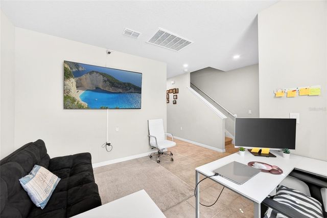 953 CAMBRIDGE DRIVE, Winter Haven, FL 33881