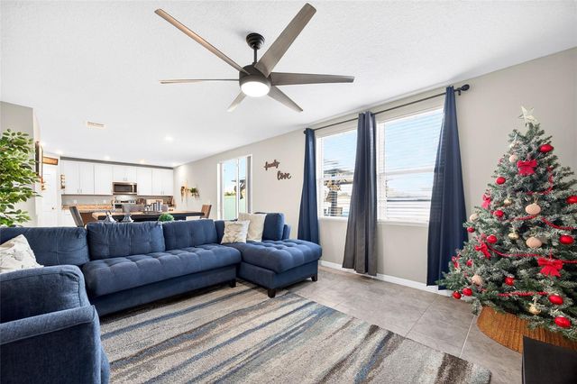 953 CAMBRIDGE DRIVE, Winter Haven, FL 33881