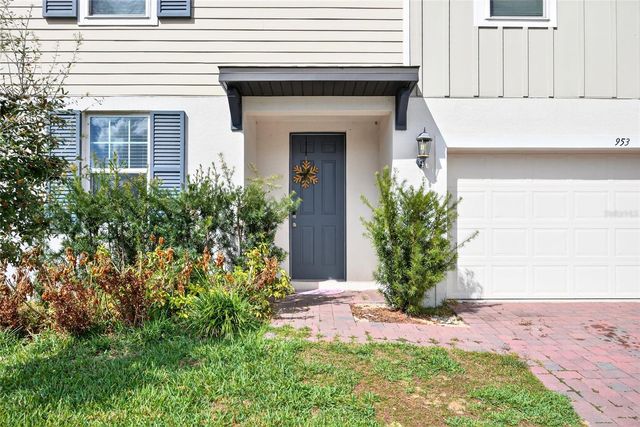 953 CAMBRIDGE DRIVE, Winter Haven, FL 33881