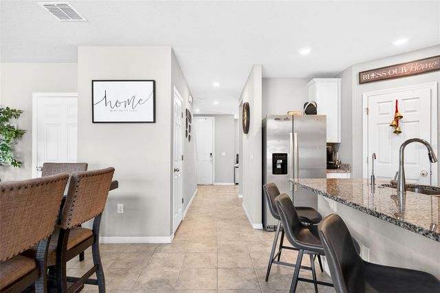 953 CAMBRIDGE DRIVE, Winter Haven, FL 33881