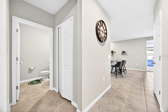 953 CAMBRIDGE DRIVE, Winter Haven, FL 33881