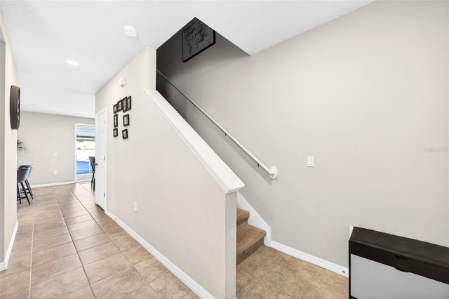 953 CAMBRIDGE DRIVE, Winter Haven, FL 33881