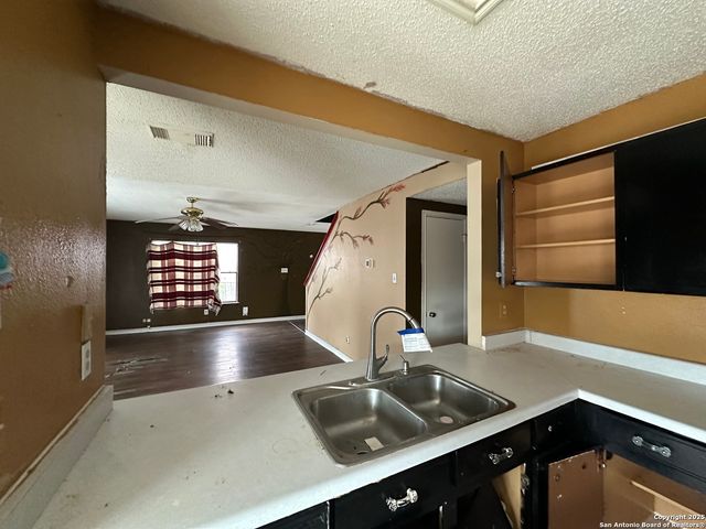 7835 Encanto Vista, San Antonio, TX 78244