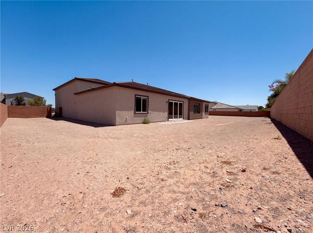 8239 Gusty Brook Street, Las Vegas, NV 89113