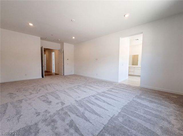 8239 Gusty Brook Street, Las Vegas, NV 89113