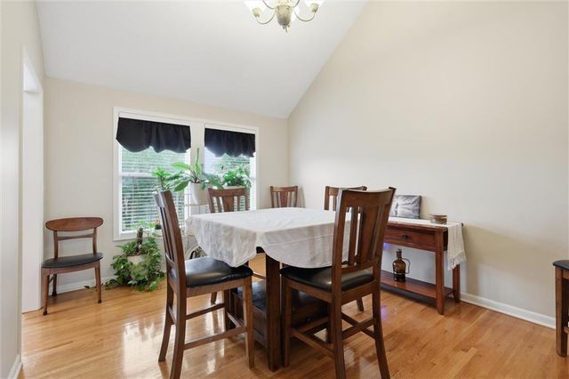 2353 SW Switchback Court, Lee's Summit, MO 64082