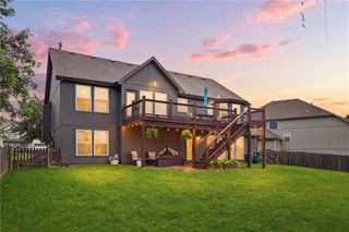 2353 SW Switchback Court, Lee's Summit, MO 64082