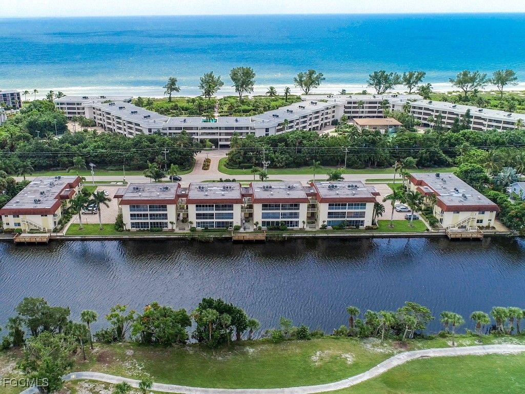 1610 Middle Gulf DR E-4, Sanibel, FL 33957