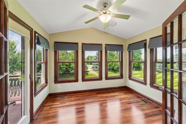 15607 Monroe Court, Urbandale, IA 50323