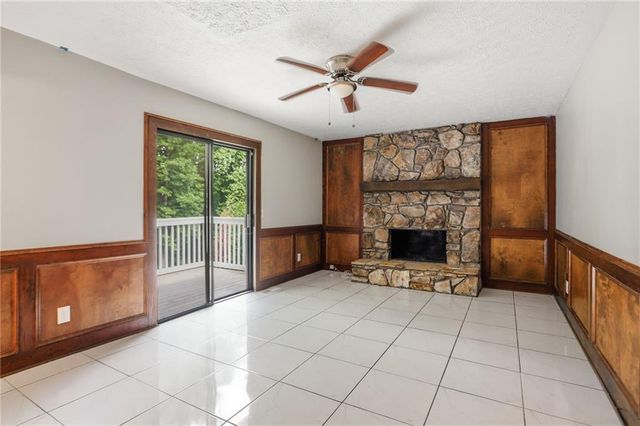 4442 Old Mabry Place NE, Roswell, GA 30075