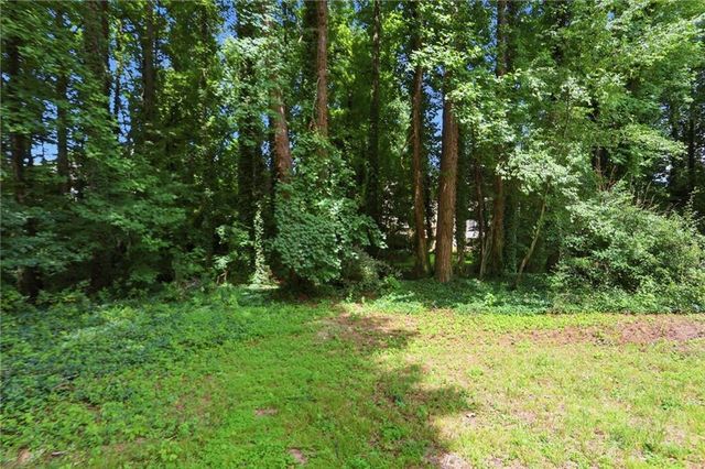 4442 Old Mabry Place NE, Roswell, GA 30075