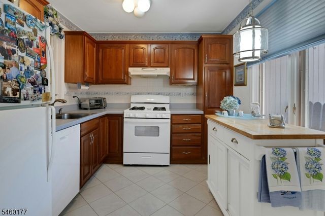 70 Keats Way, Morris Twp., NJ 07960