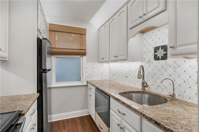 274 Main Street 42, Providence, RI 02903