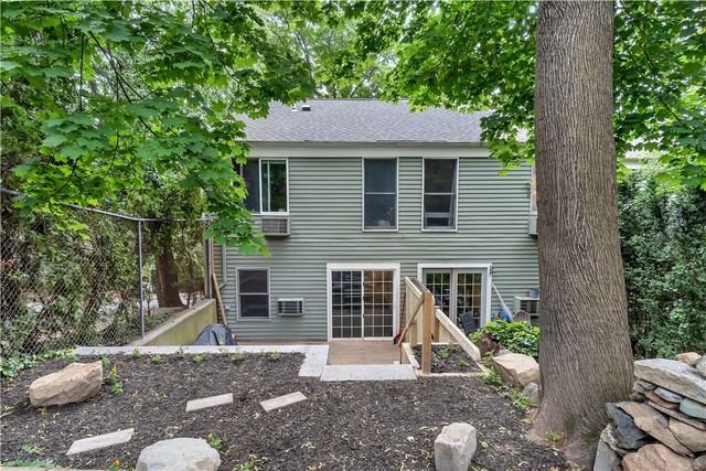 274 Main Street 42, Providence, RI 02903