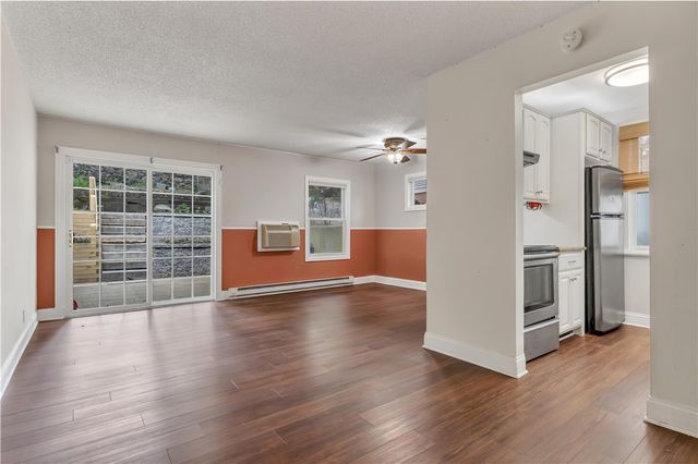 274 Main Street 42, Providence, RI 02903