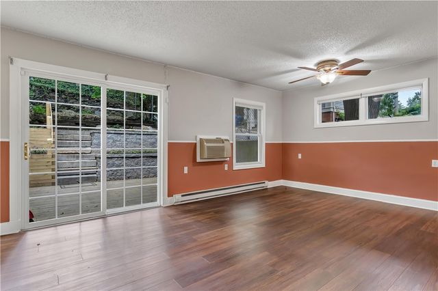 274 Main Street 42, Providence, RI 02903