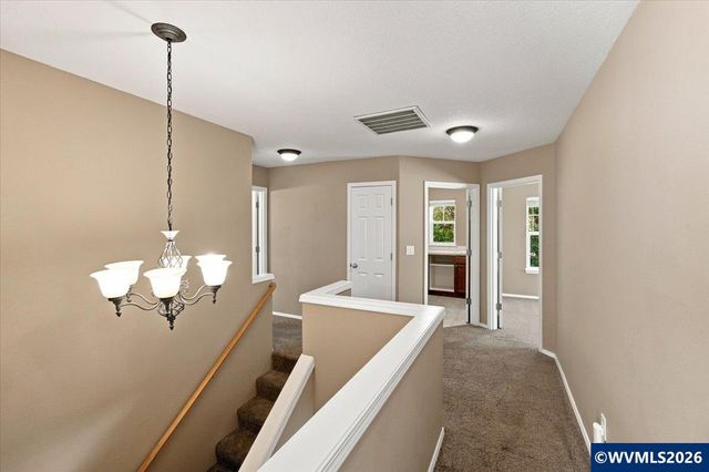 928 Feather Sky St NW, Salem, OR 97304