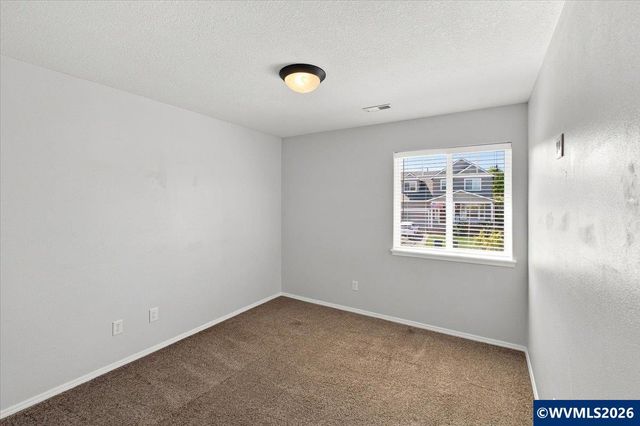 928 Feather Sky St NW, Salem, OR 97304