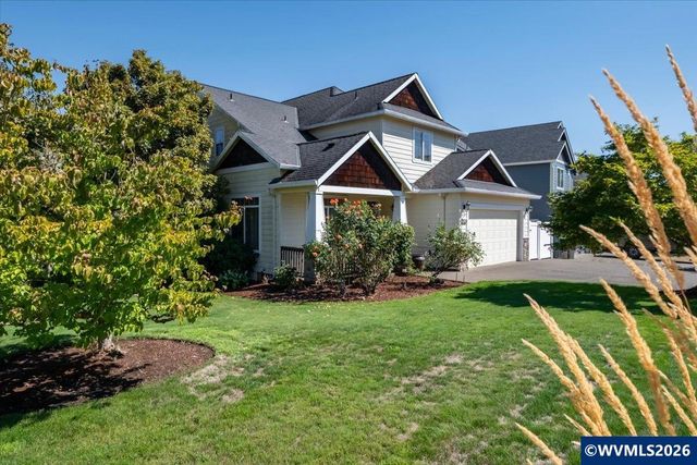 928 Feather Sky St NW, Salem, OR 97304