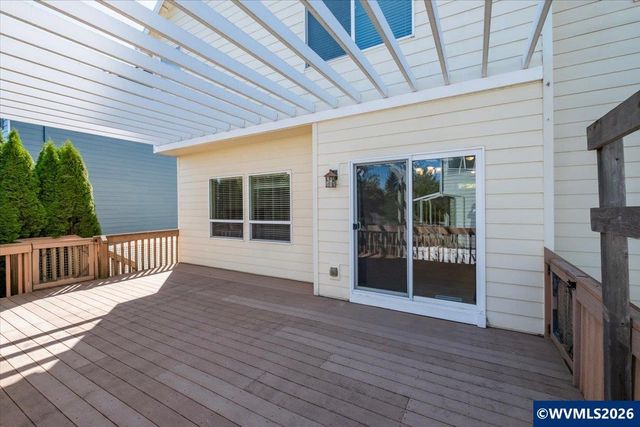 928 Feather Sky St NW, Salem, OR 97304