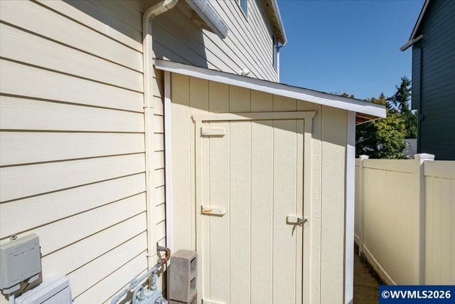 928 Feather Sky St NW, Salem, OR 97304
