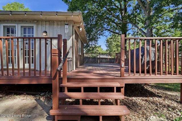 3751 Rouge Way, Louisville, KY 40218