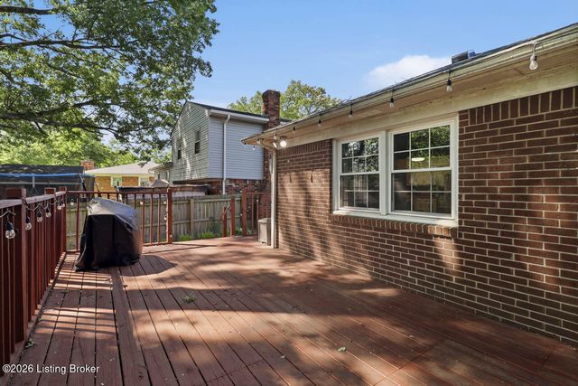 3751 Rouge Way, Louisville, KY 40218