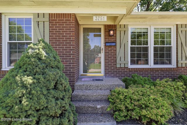 3751 Rouge Way, Louisville, KY 40218