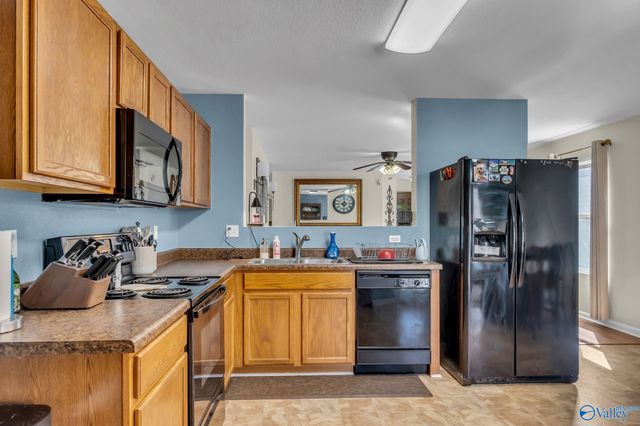 145 Dormont Drive NE, Huntsville, AL 35810