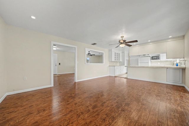 3290 Dry Creek Rd, Ione, CA 95640