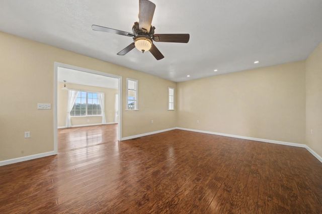 3290 Dry Creek Rd, Ione, CA 95640