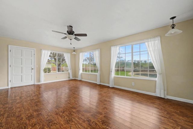 3290 Dry Creek Rd, Ione, CA 95640