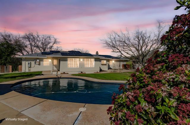 3290 Dry Creek Rd, Ione, CA 95640