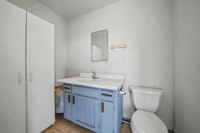 3290 Dry Creek Rd, Ione, CA 95640