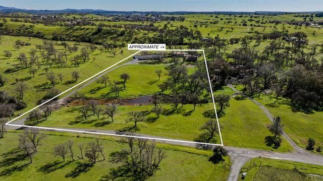 3290 Dry Creek Rd, Ione, CA 95640