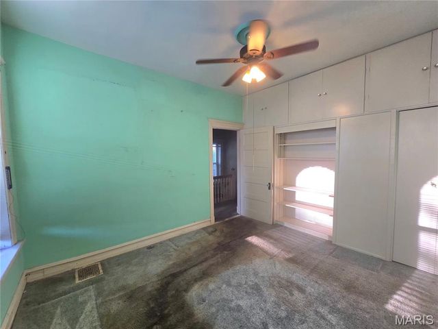 2704 Virginia Avenue, St Louis, MO 63118
