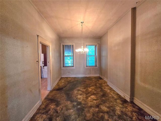 2704 Virginia Avenue, St Louis, MO 63118