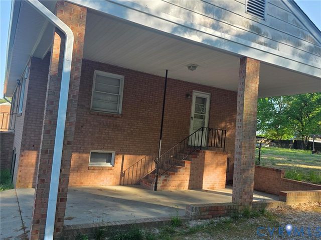 6197 Gary Ln, Mechanicsville, VA 23111