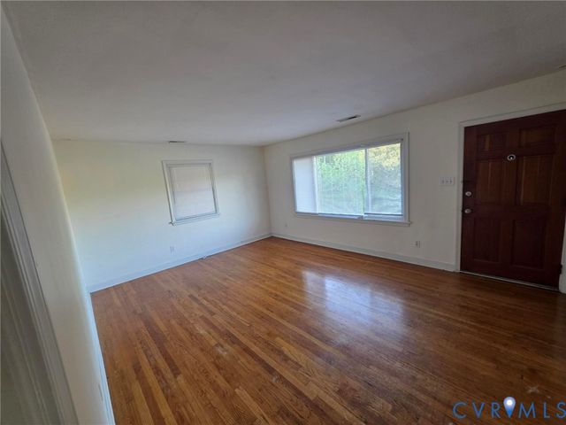 6197 Gary Ln, Mechanicsville, VA 23111