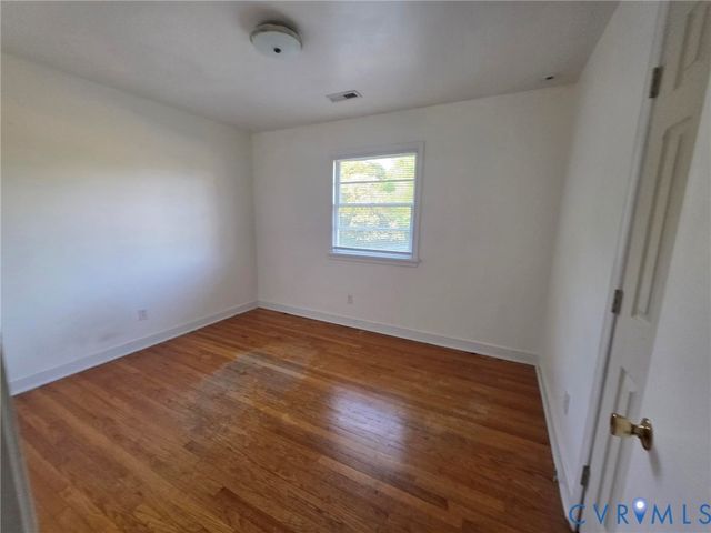 6197 Gary Ln, Mechanicsville, VA 23111