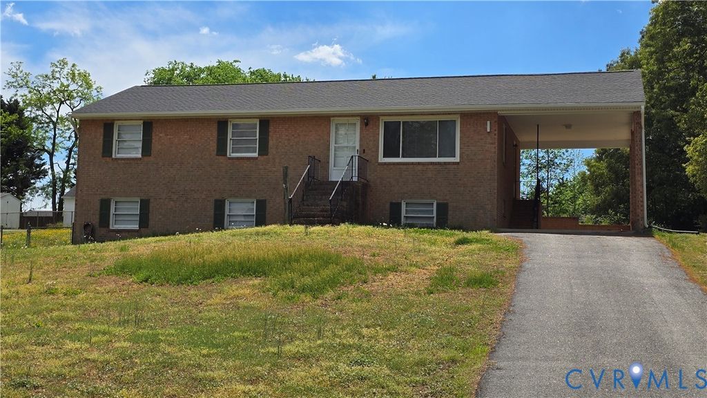 6197 Gary Ln, Mechanicsville, VA 23111