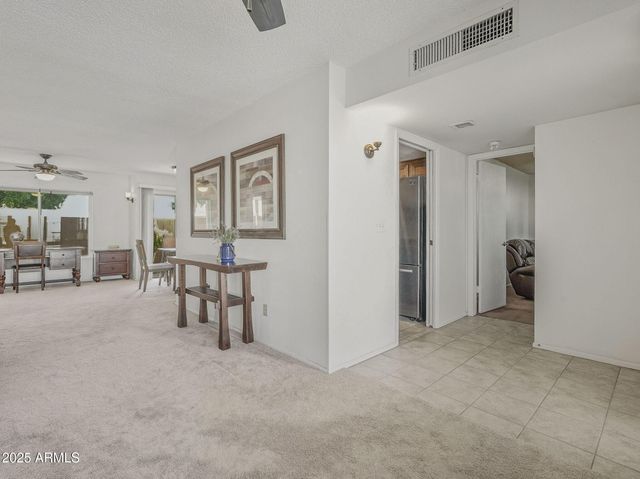 807 E MICHELLE Drive, Phoenix, AZ 85022