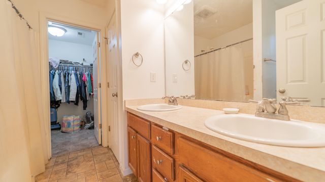 56339 Strasser Lane, South Bend, IN 46619