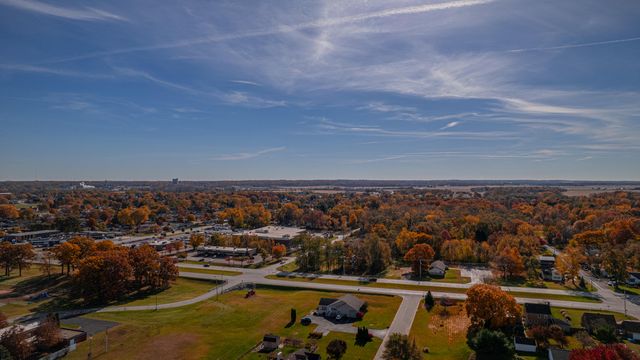 56339 Strasser Lane, South Bend, IN 46619