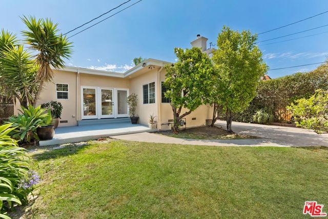 212 N Palm Drive, Beverly Hills, CA 90210