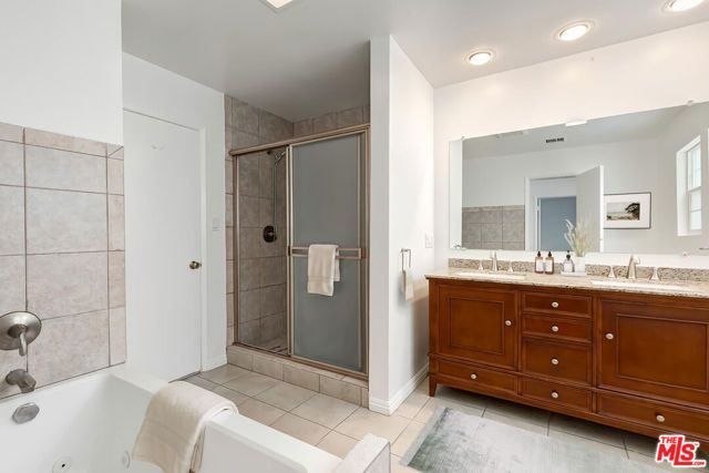 212 N Palm Drive, Beverly Hills, CA 90210