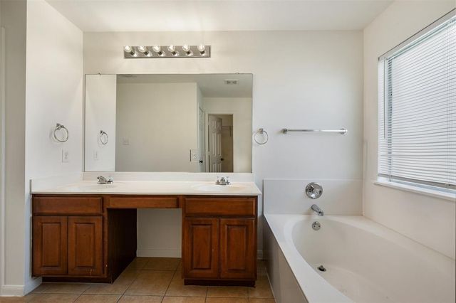 18513 Silent Water WAY, Pflugerville, TX 78660